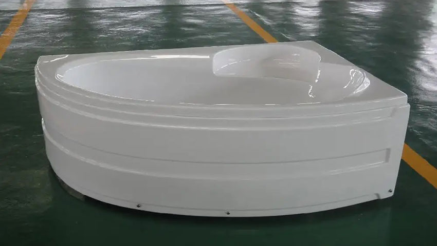 聚氨酯喷涂浴缸优势(聚氨酯喷涂设备)-京华邦威